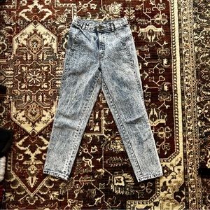 Vintage 1980s acid wash jeans 24”